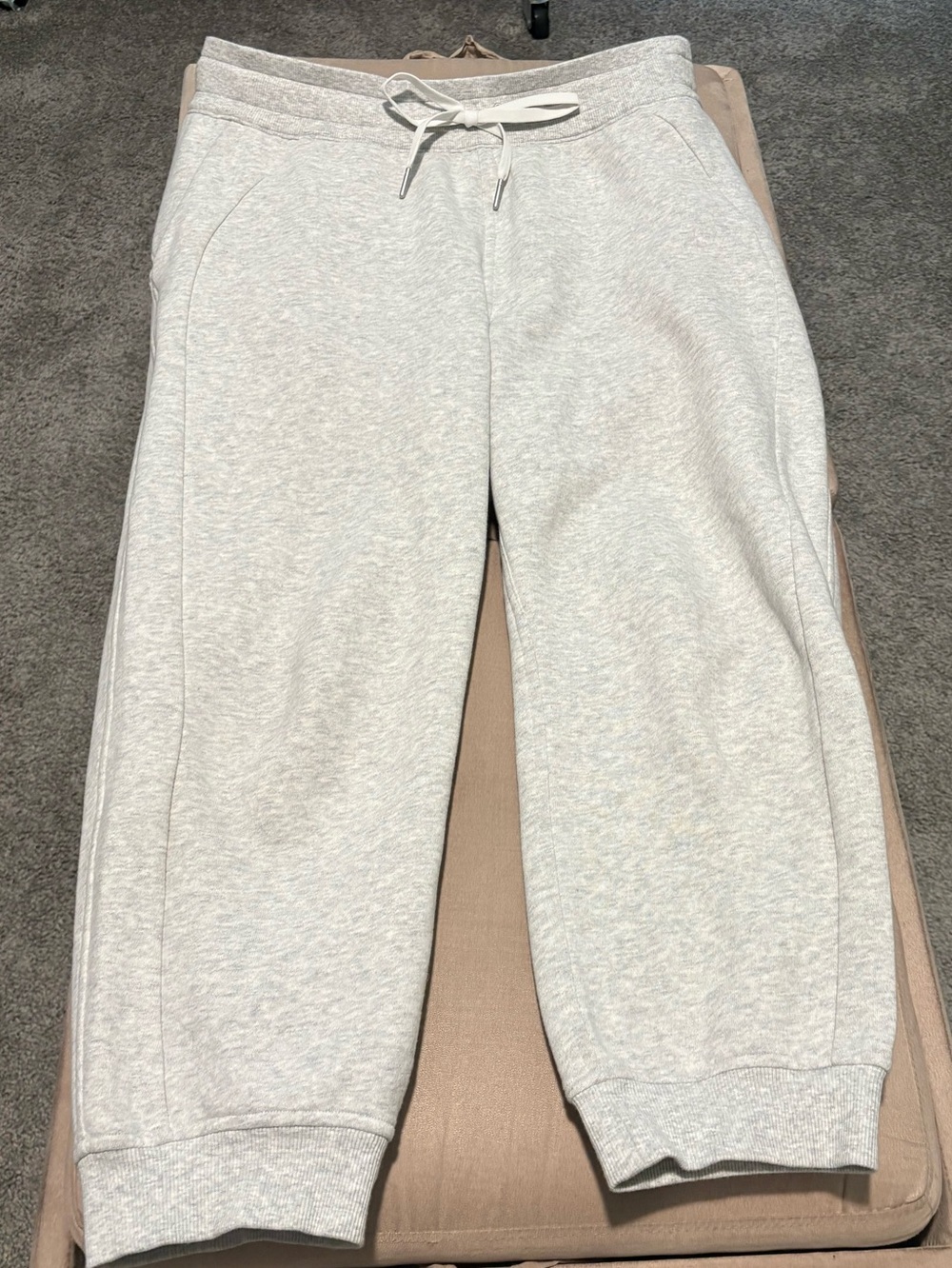 Lululemon Scuba High Rise Cropped Jogger